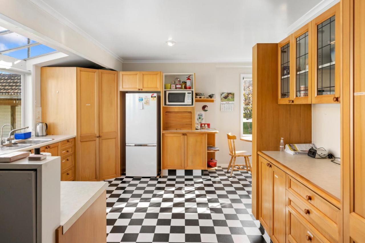 Centrally Located - Greytown Holiday Home Exterior foto